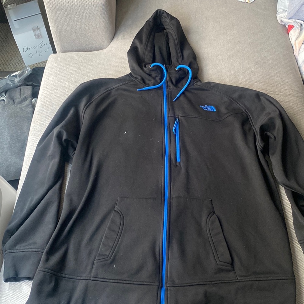 Men’s XXL north face zip up hoodie